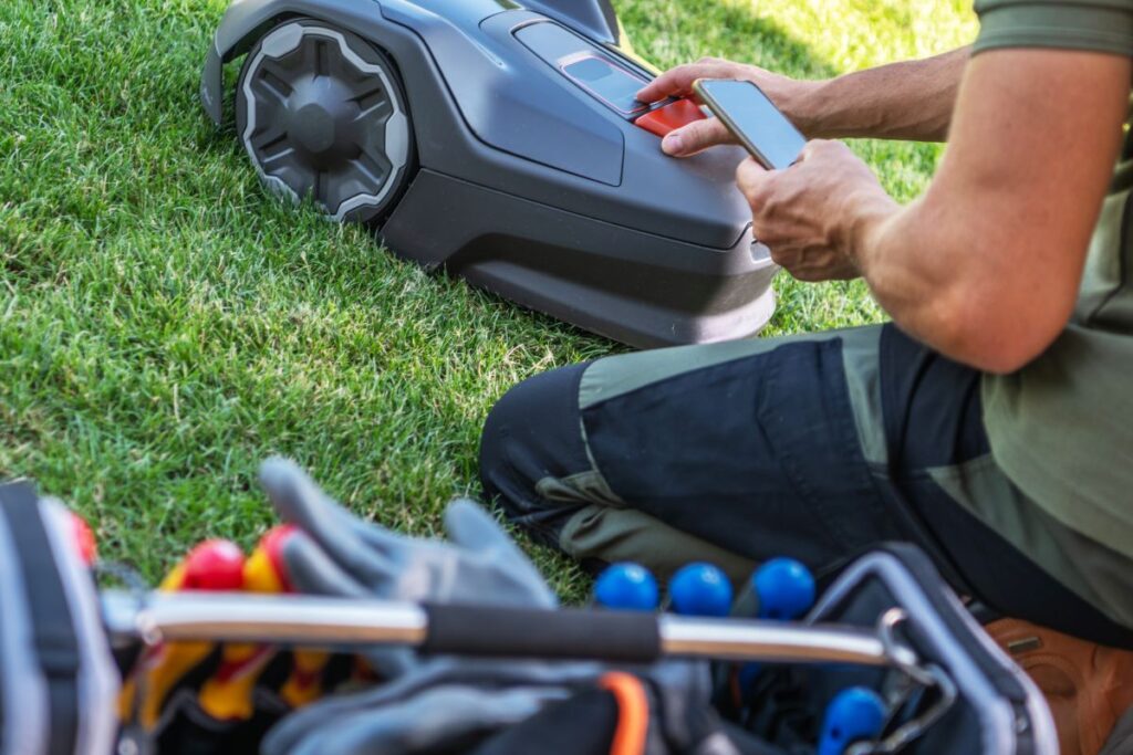 Smarte Gartengadgets: Mähroboter im Jahr 2026 voll im Trend